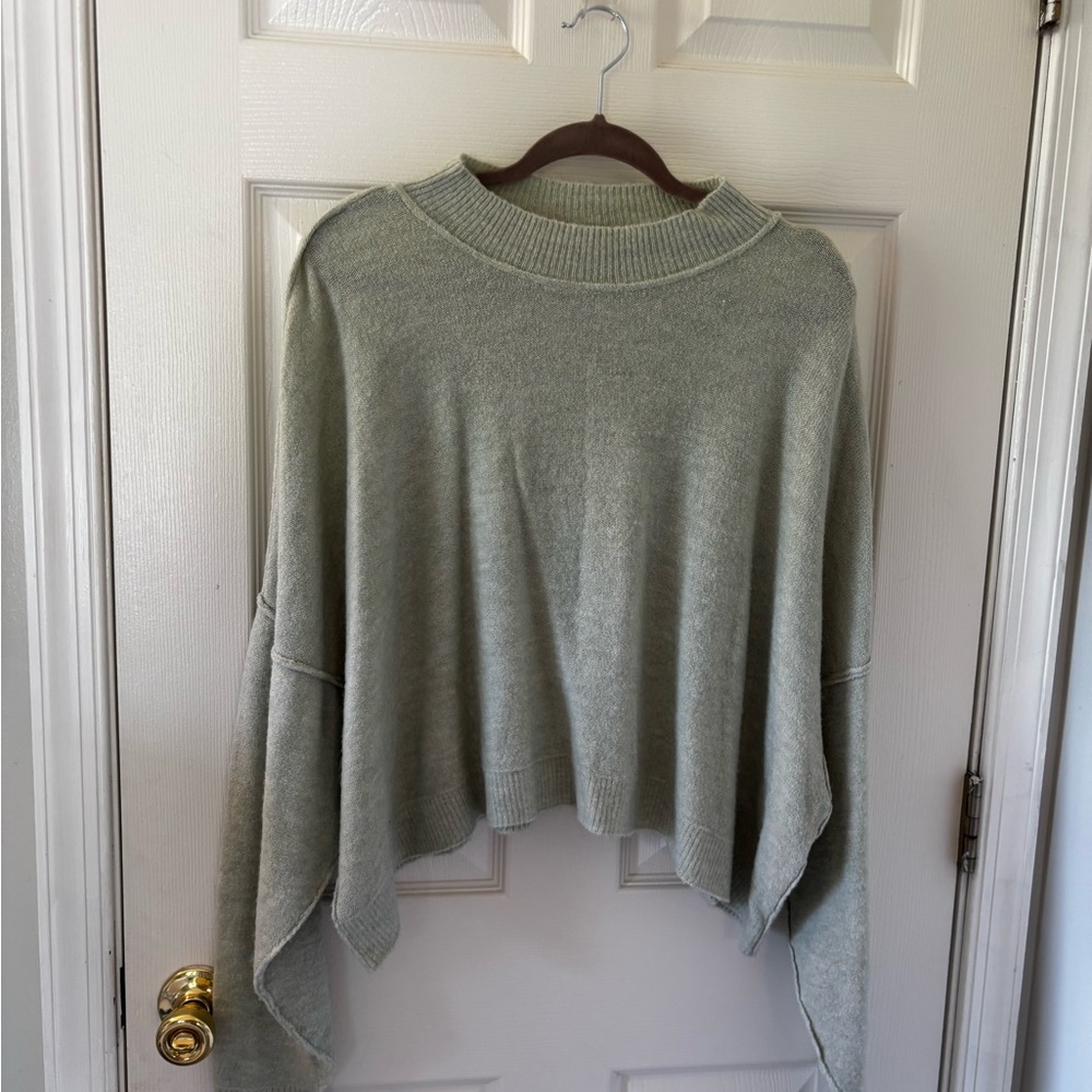 Cotton On Green Crew Neck Sweater Lightweight Knit